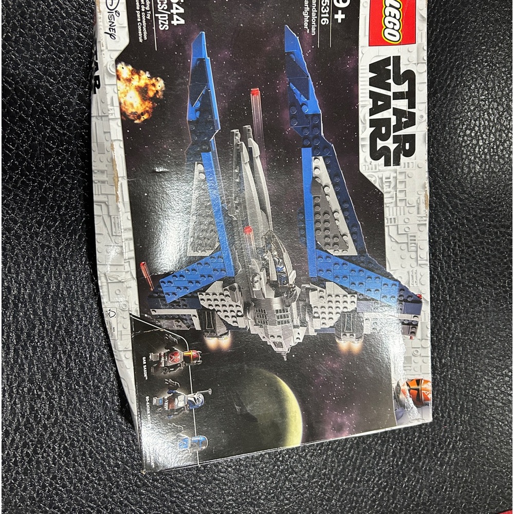 Lego Star Wars mandalorian starfighter 75316 new in box retired